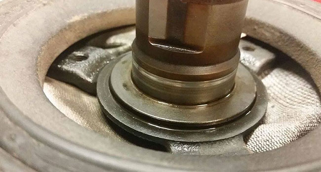 Hihnapyörän vaihtoa